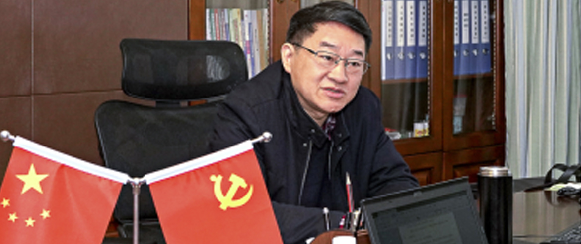 《四川日报》开年访谈——记者对话尊龙凯时集团党委书记、董事长任丁