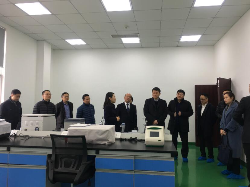 集团党委书记、董事长任丁率队调研 德仁堂控股集团