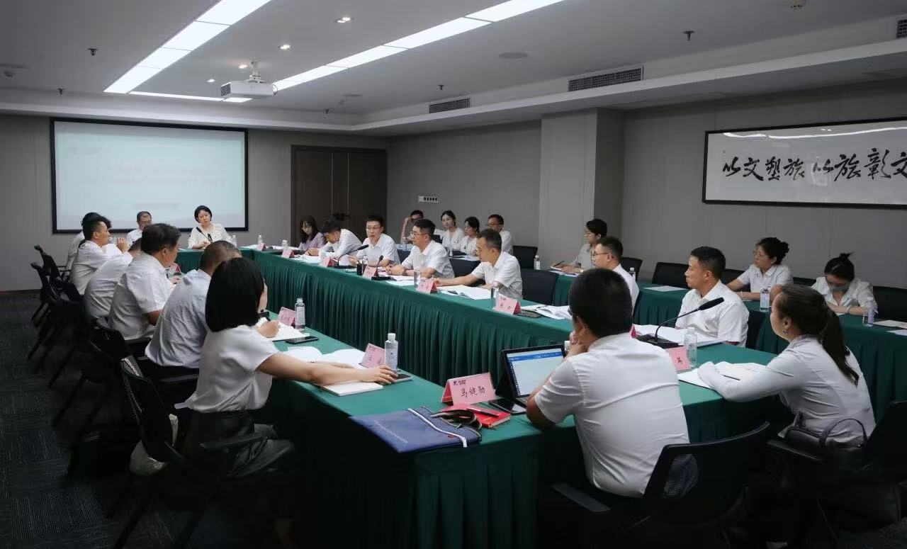 省尊龙凯时集团2025年党建工作推进会暨加强混合所有制企业党的建设工作座谈会召开